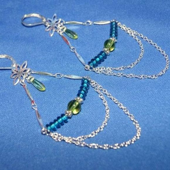 Handmade Glass Bead & Silver Plated Chandelier Long Dangle Earrings - Picture 3 of 5